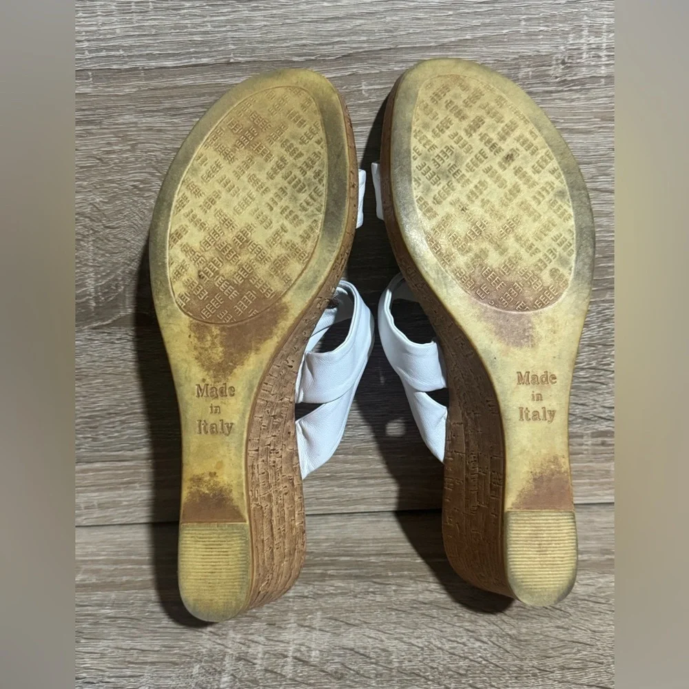 Italian Shoemakers Krissy white Wedge heels slip Sandals women’s size 9.5 shoes